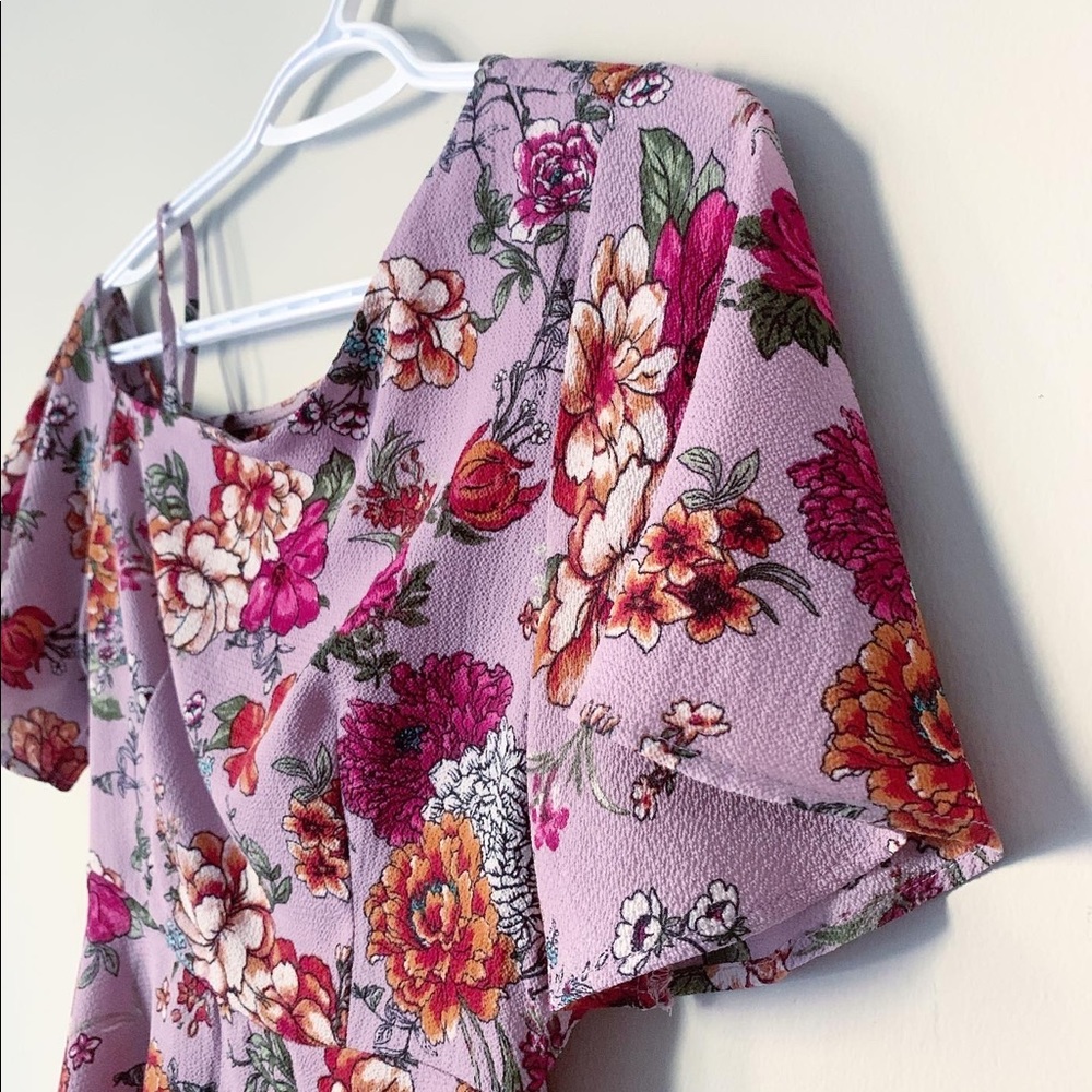 Beautiful Top in Excellent Condition - Picture 4 of 5